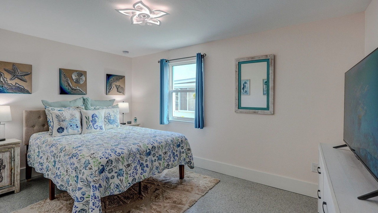Photo of Bedroom in Matlacha