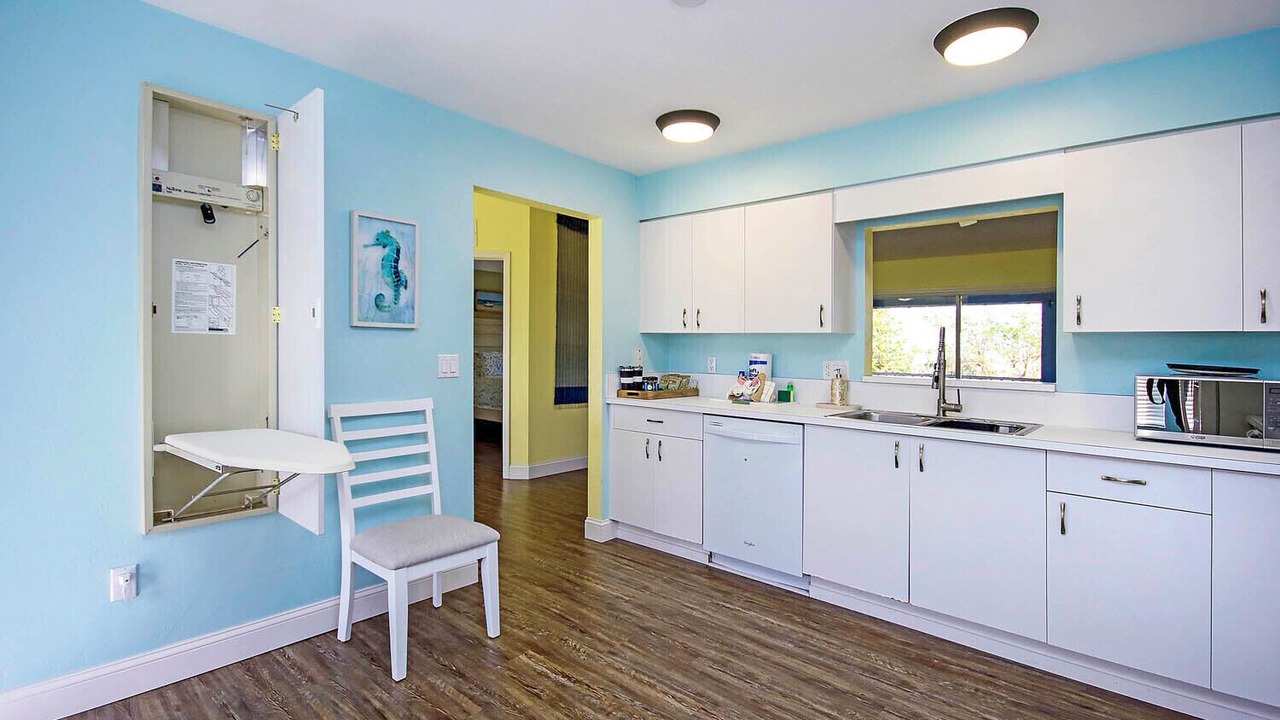 Photo of Kitchen in Gumbo Limbo