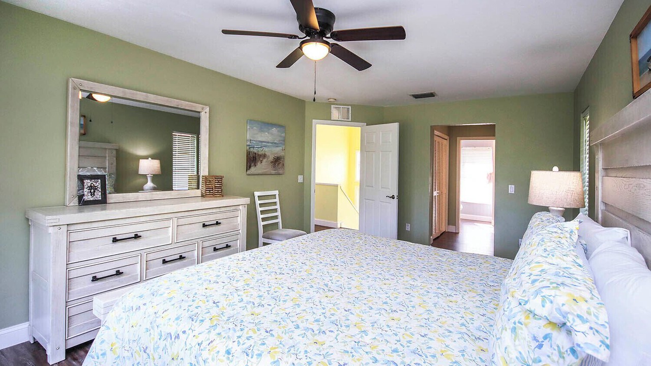 Photo of Bedroom in Gumbo Limbo