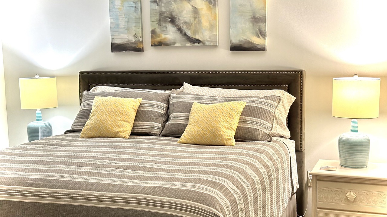 Photo of Bedroom in North Naples