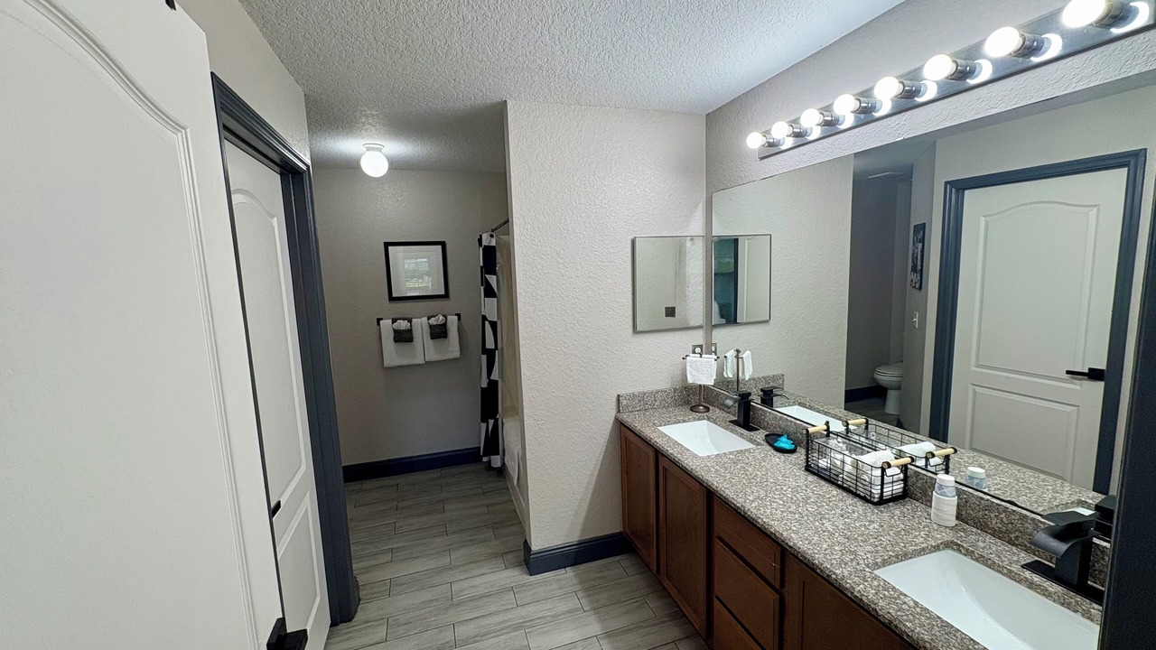 Photo of Bathroom in Highland Meadows