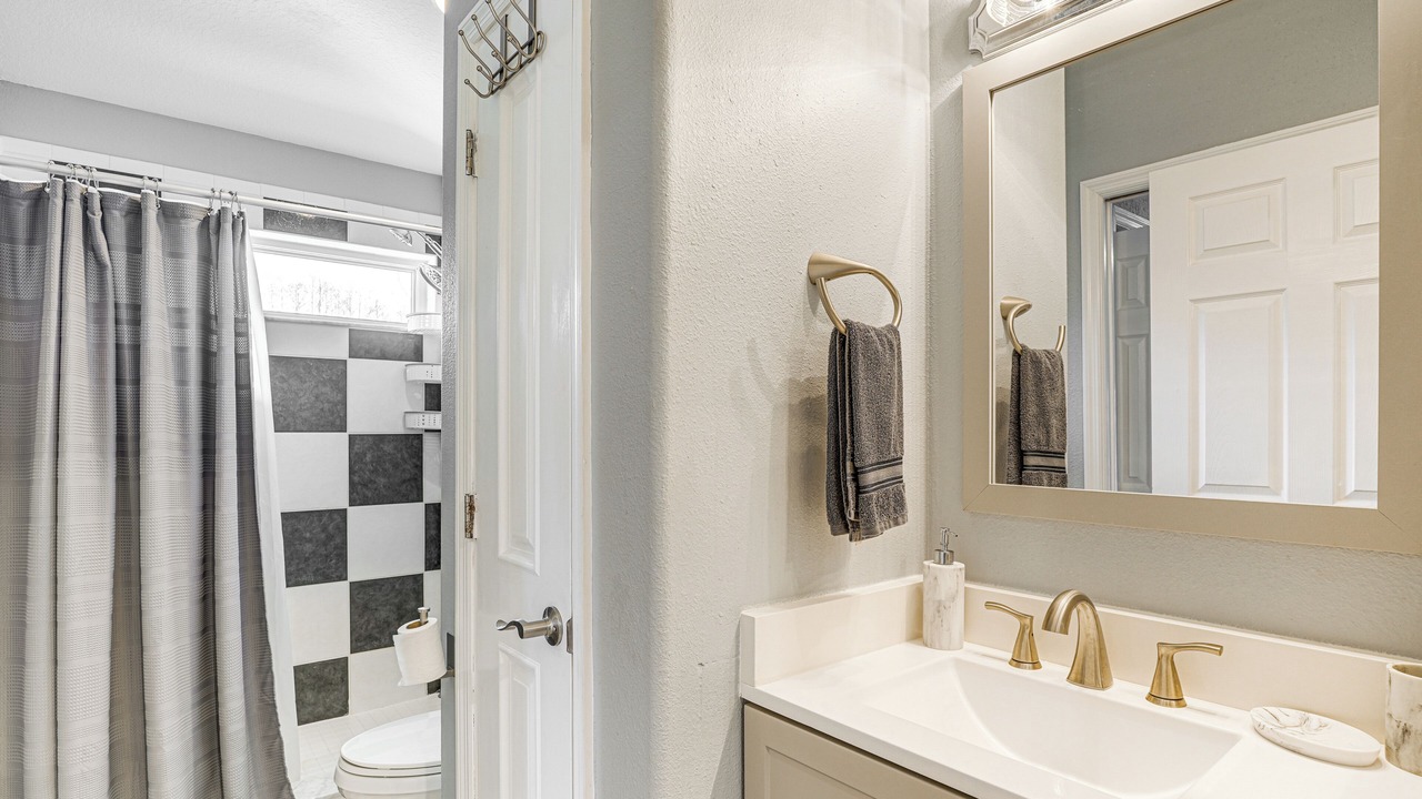 Photo of Bathroom in Greater Northdale
