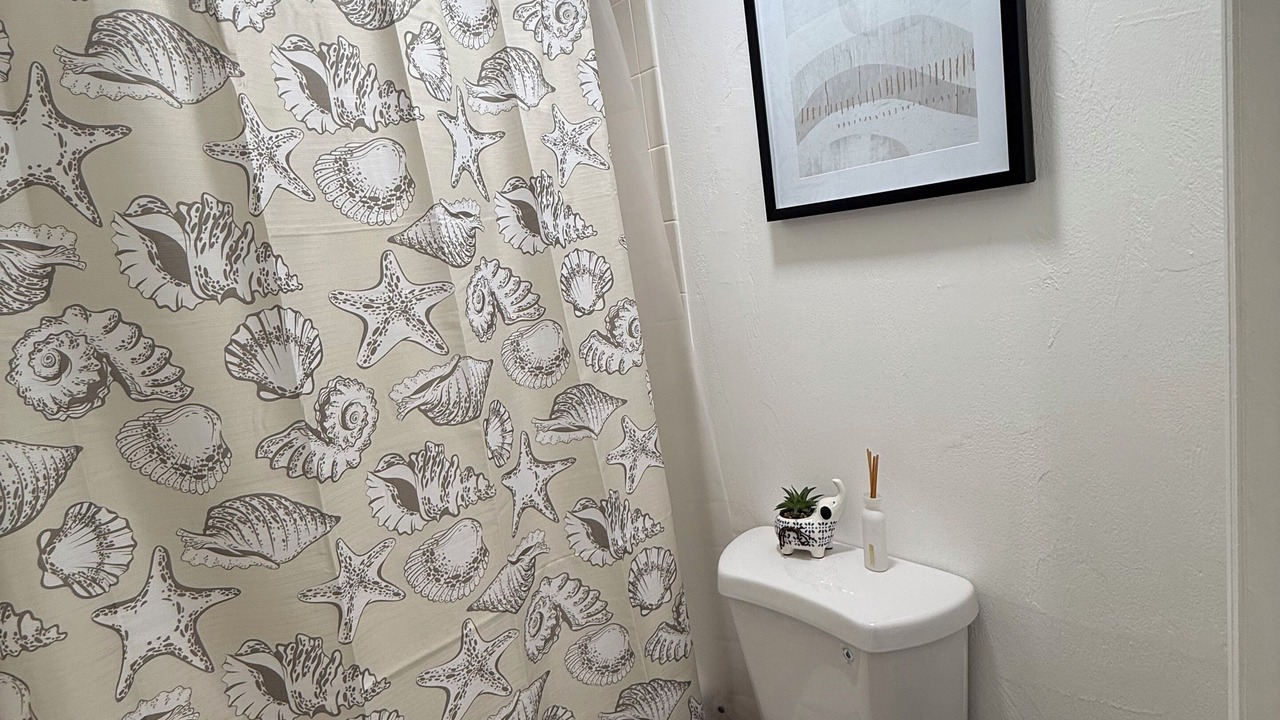 Photo of Bathroom in Ortona Park
