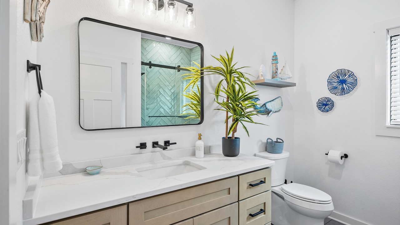 Photo of Bathroom in Palm Harbor