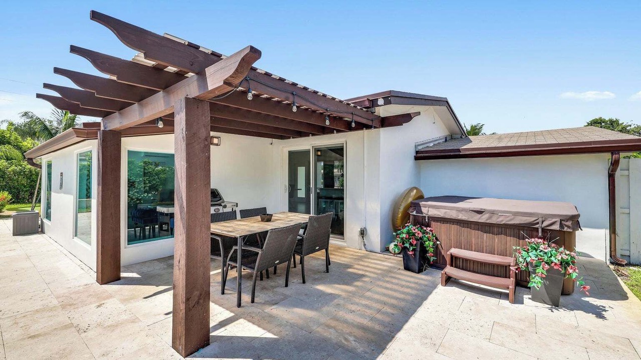 Photo of Outdoor in The Cove