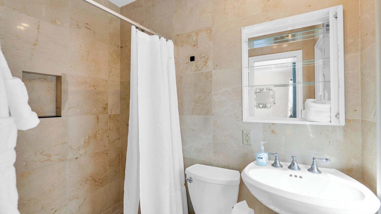Photo of Bathroom in The Cove