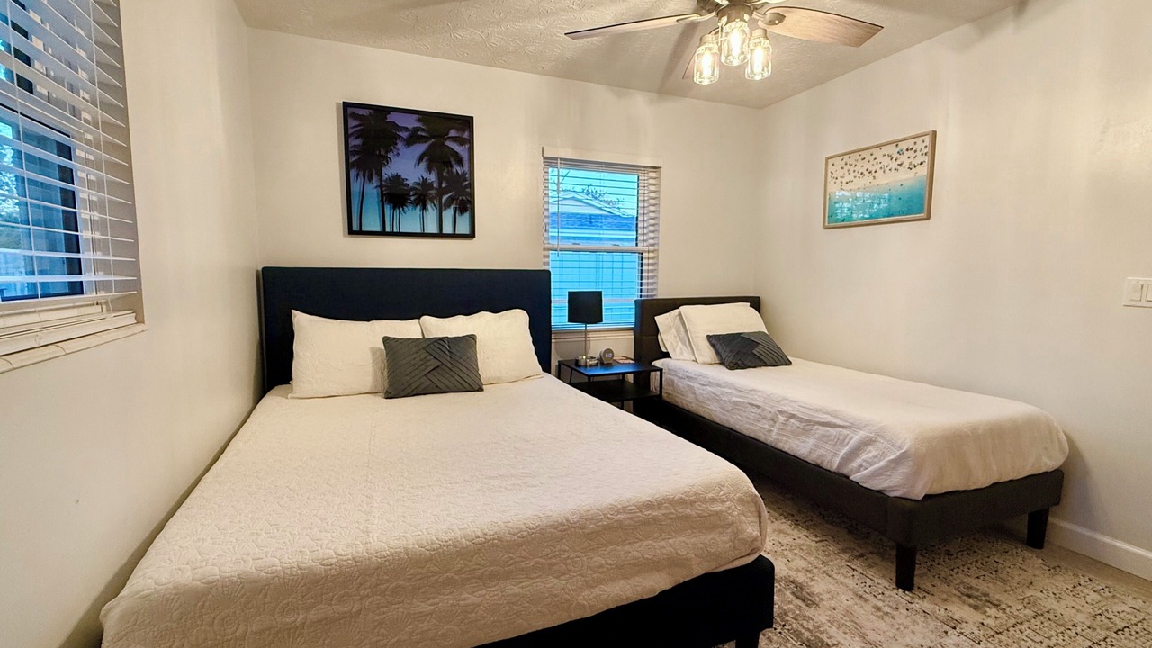 Photo of Bedroom in Palm Valley