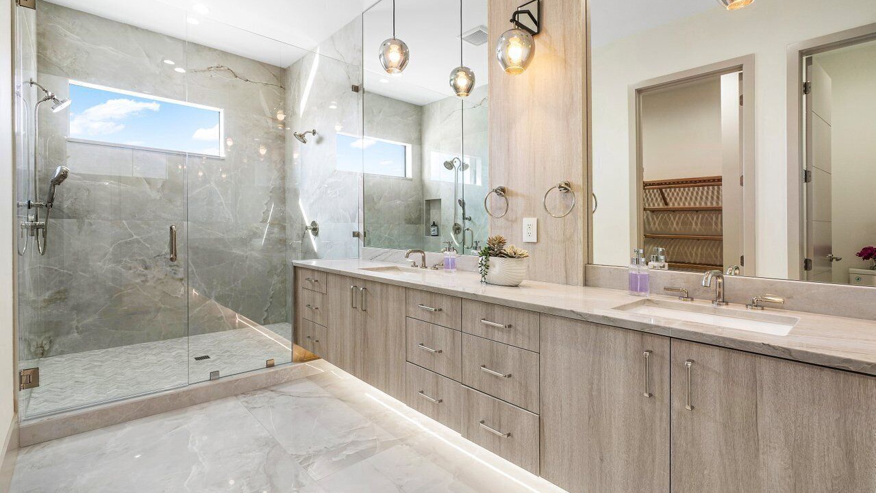 Photo of Bathroom in Juno Beach