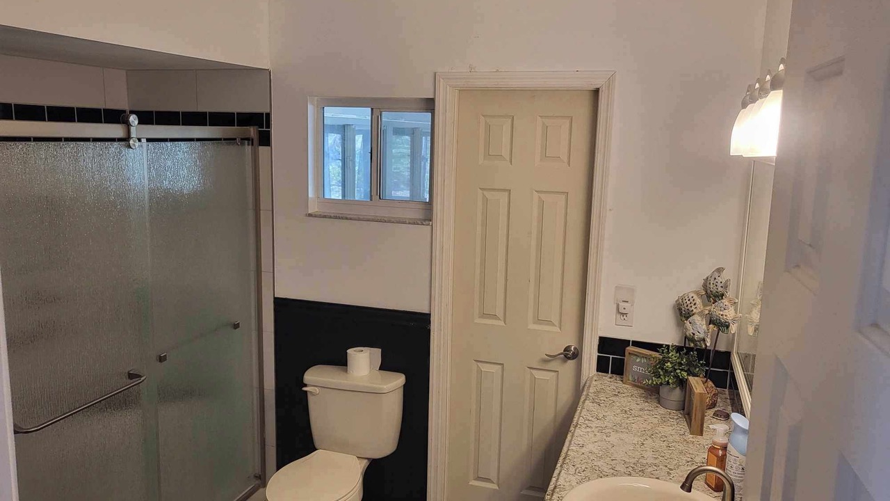 Photo of Bathroom in Summerfield