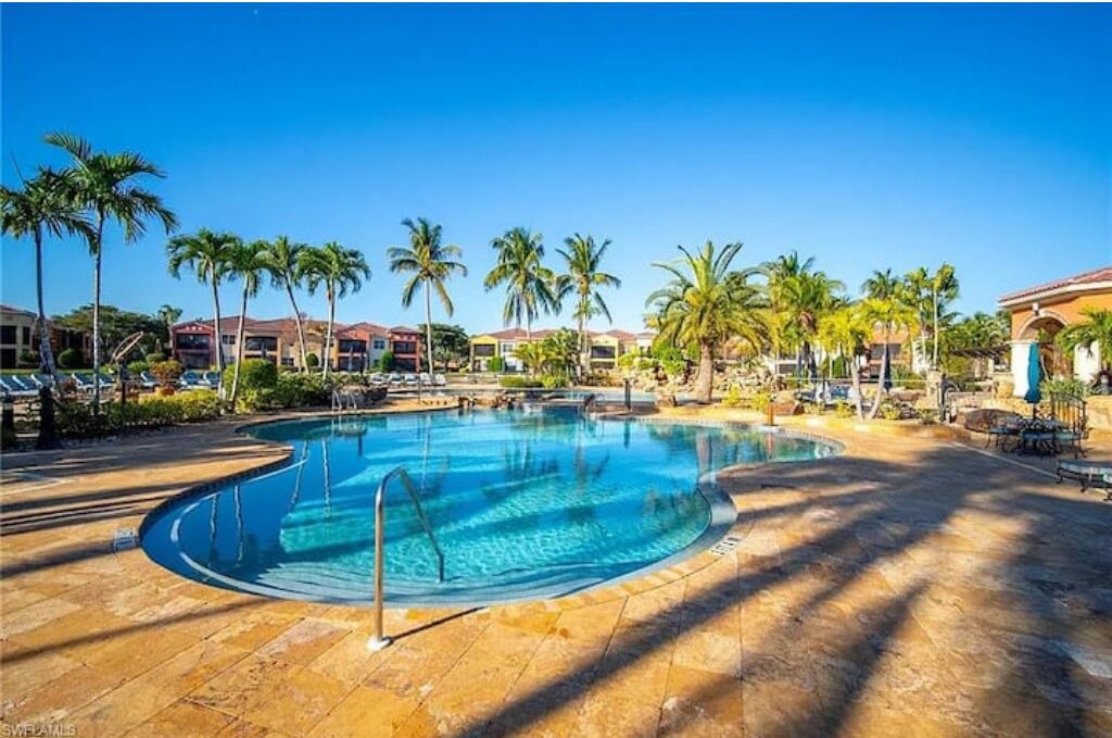 Photo of Outdoor in Estero