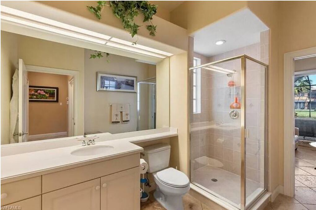 Photo of Bathroom in Estero