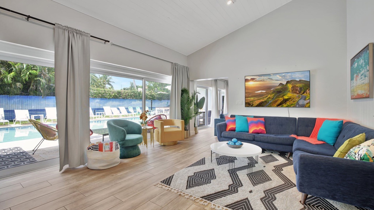 Photo of Livingroom in Harbor Beach