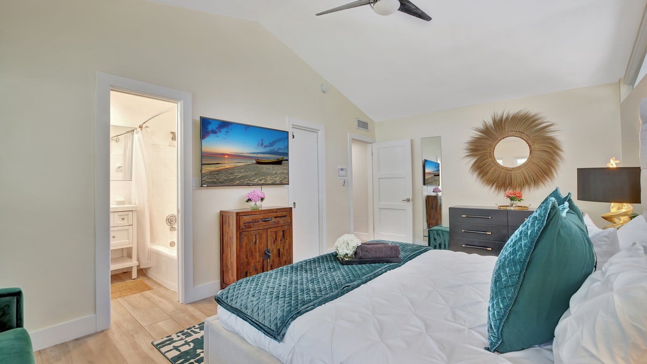 Photo of Bedroom in Harbor Beach