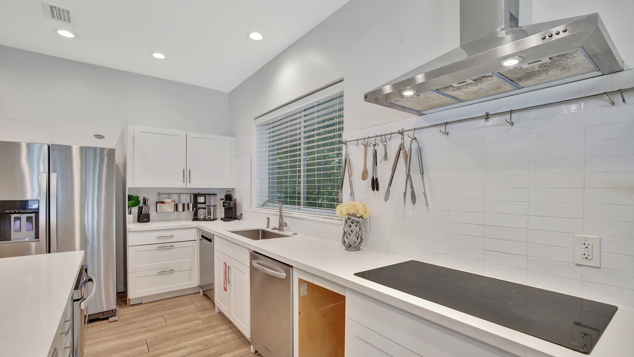 Photo of Kitchen in Harbor Beach