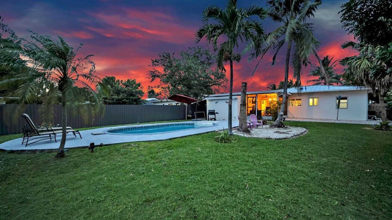 Photo of Outdoor in Melaleuca Gardens