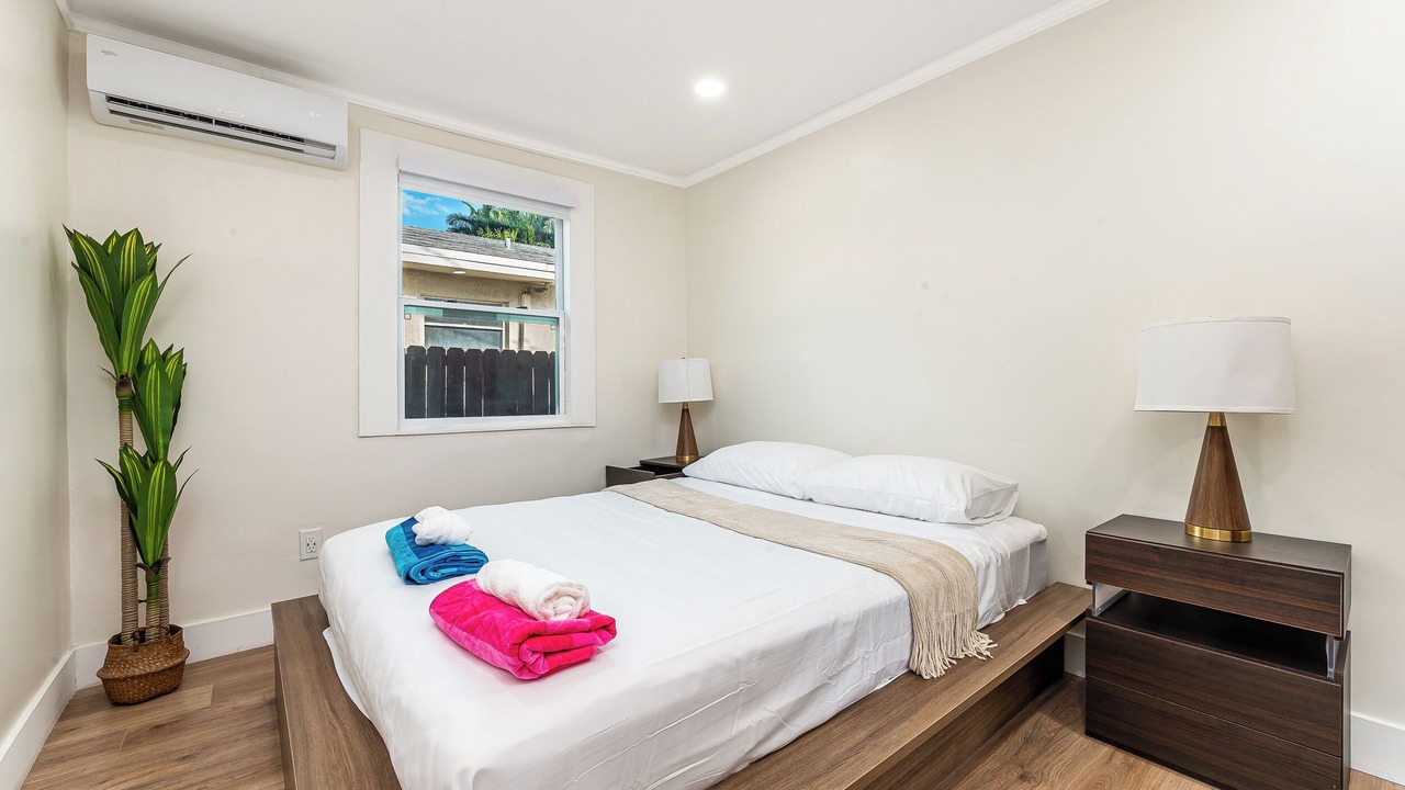 Photo of Bedroom in Royal Poinciana