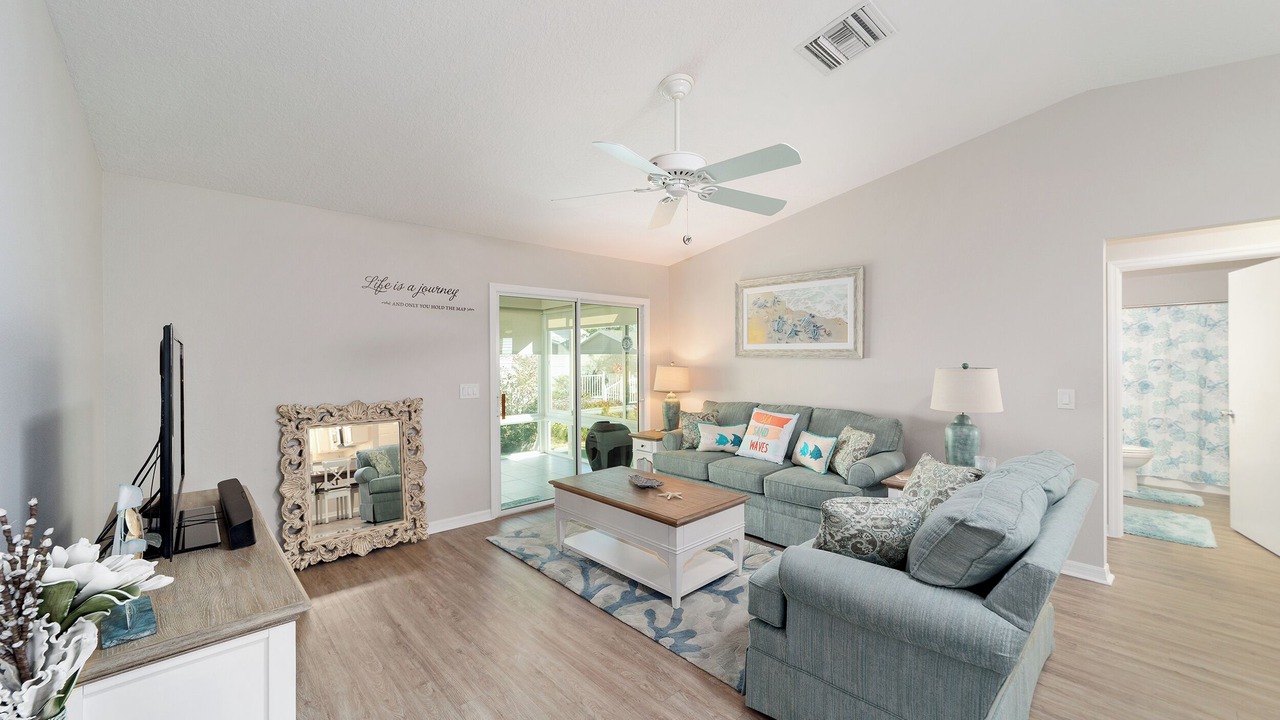 Photo of Livingroom in Fruitland Park
