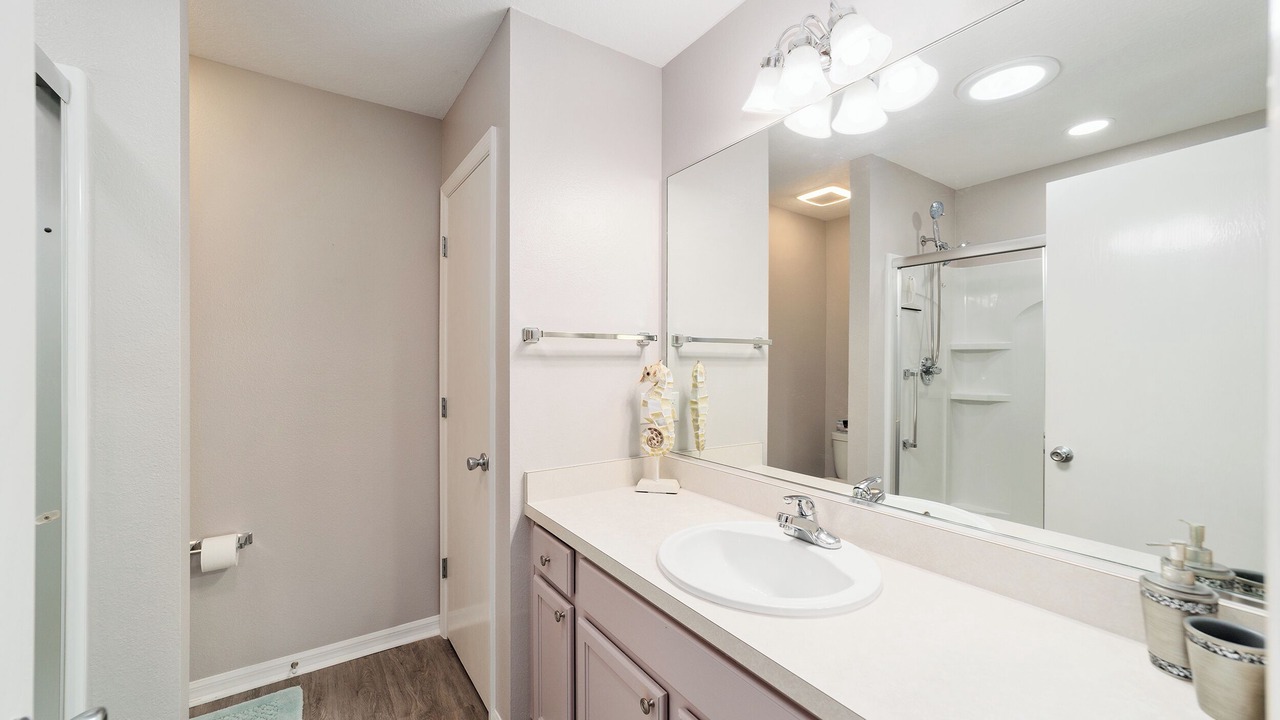 Photo of Bathroom in Fruitland Park