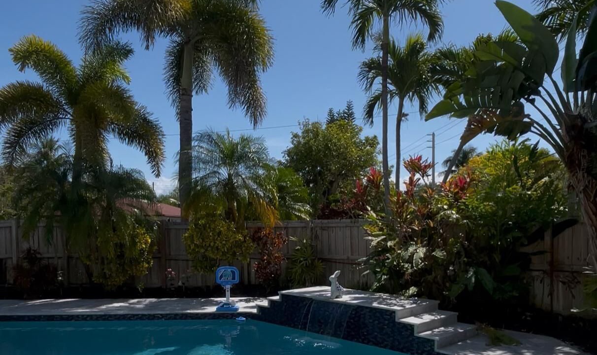 Photo of Outdoor in Poinsettia Heights