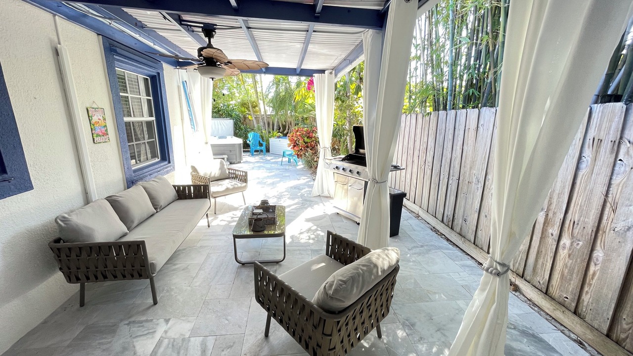 Photo of Patio Balcony in Poinsettia Heights