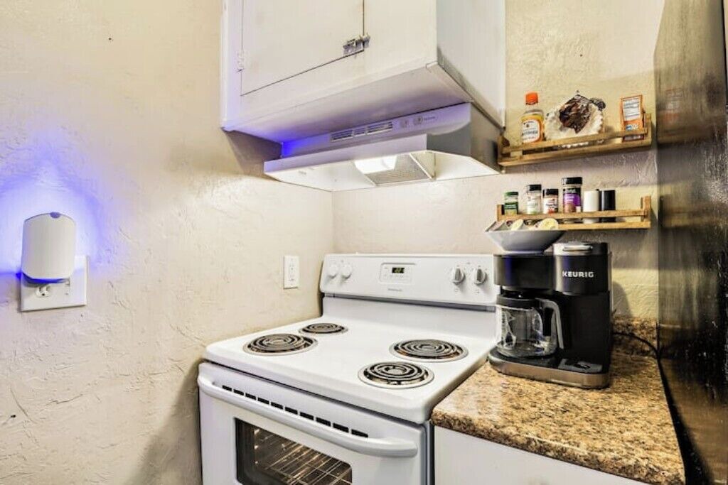 Photo of Kitchen in Historic Uptown