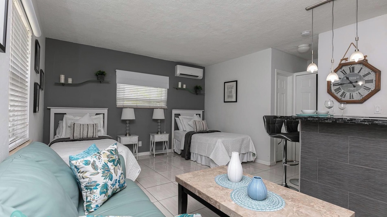 Photo of Bedroom in Poinciana Park