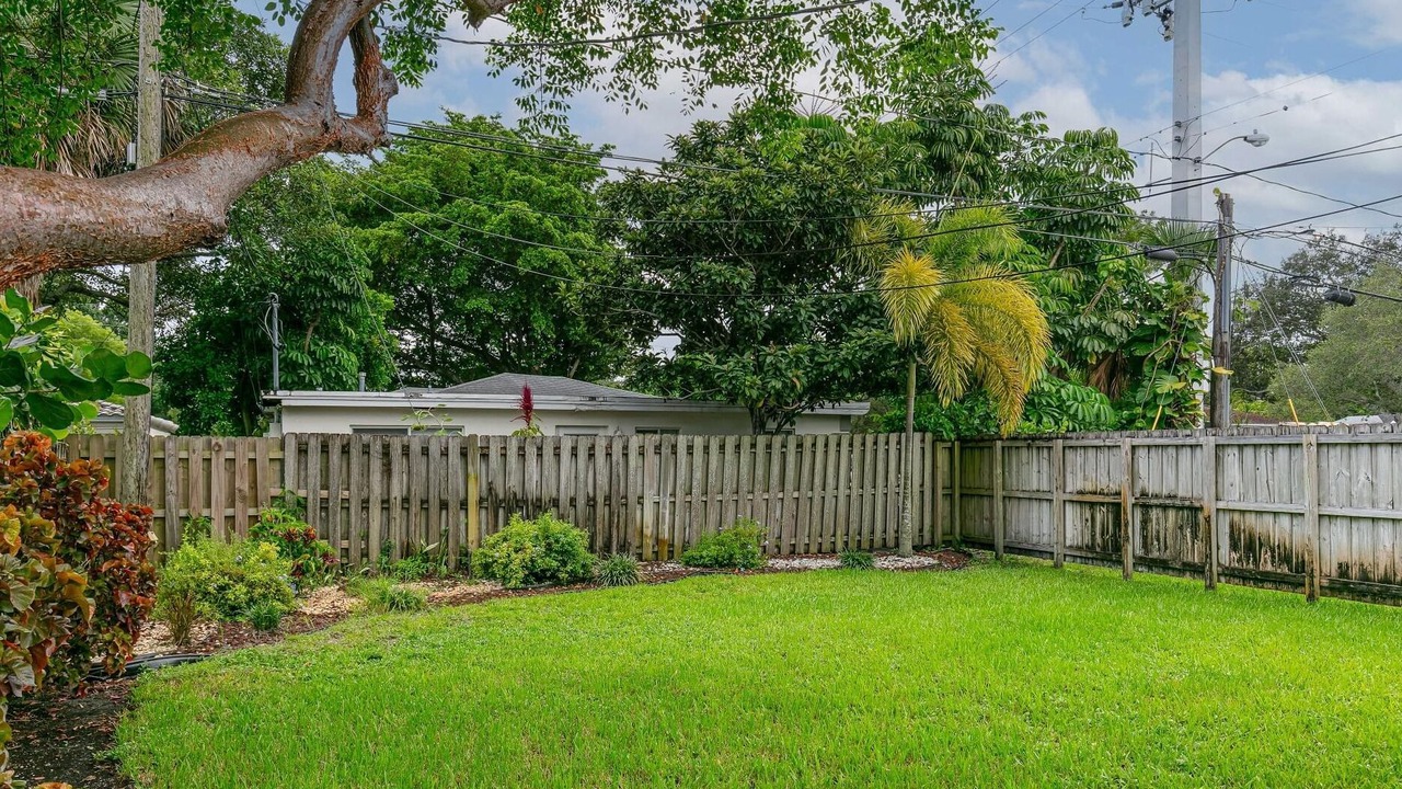 Photo of Outdoor in Poinciana Park