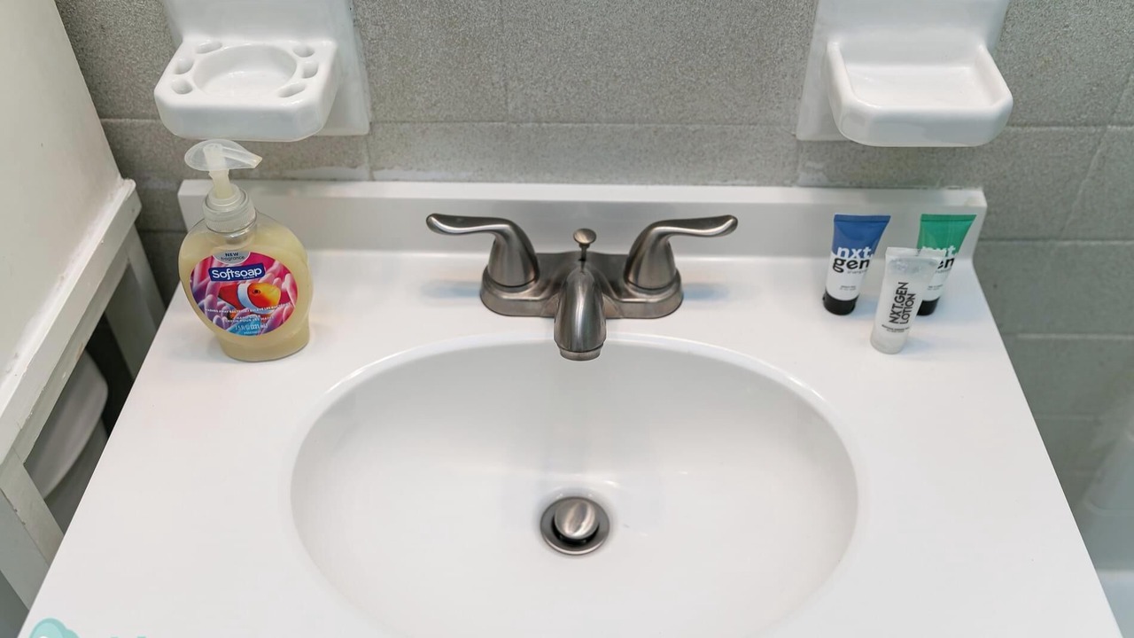 Photo of Bathroom in Poinciana Park