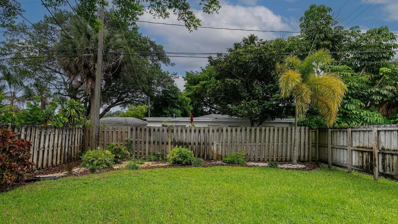 Photo of Outdoor in Poinciana Park