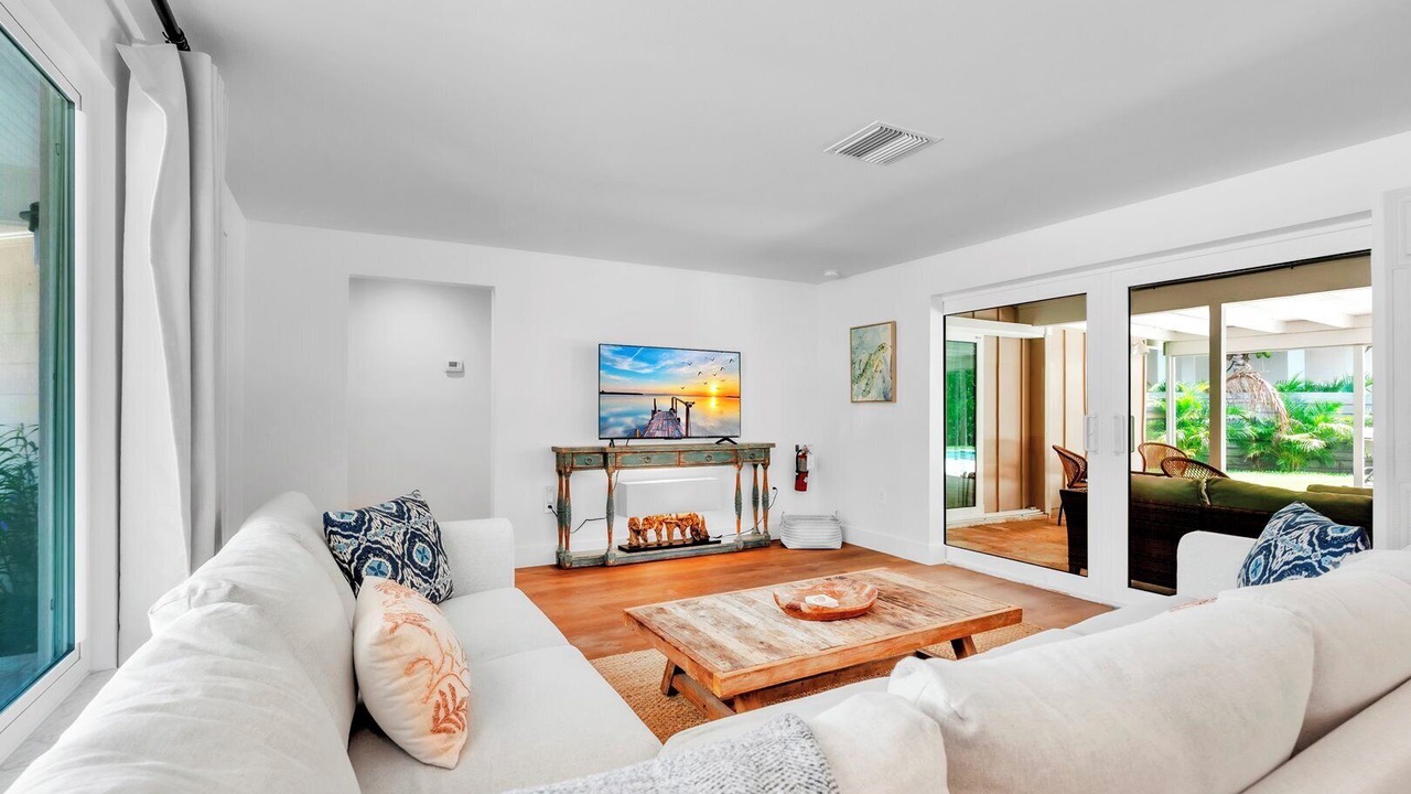 Photo of Livingroom in Anna Maria
