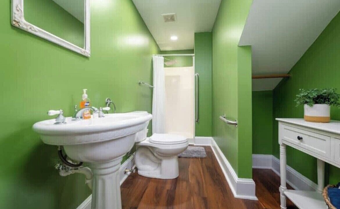 Photo of Bathroom in Southbank