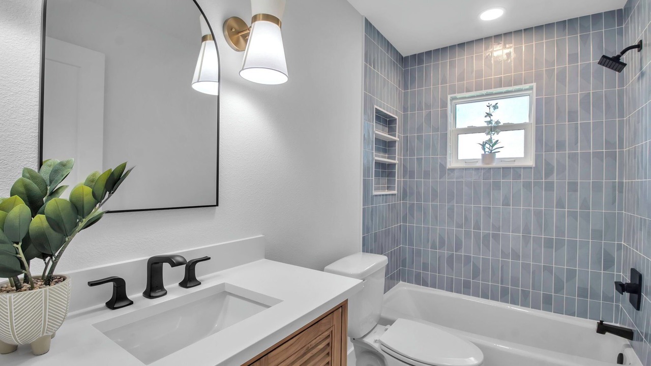Photo of Bathroom in South Venice