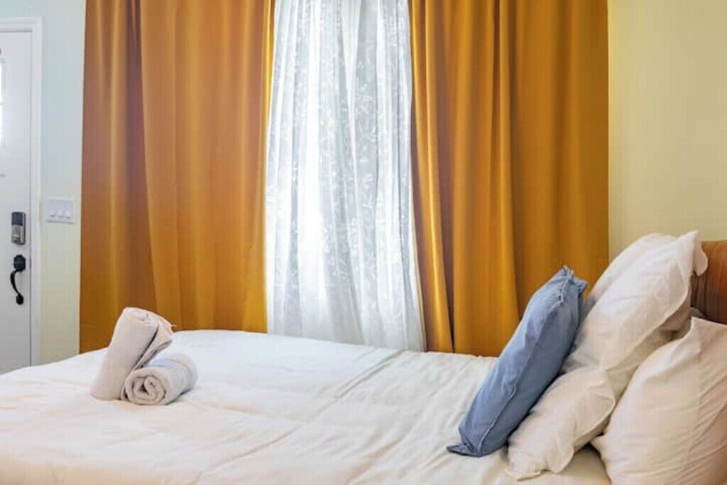 Photo of Bedroom in United Central