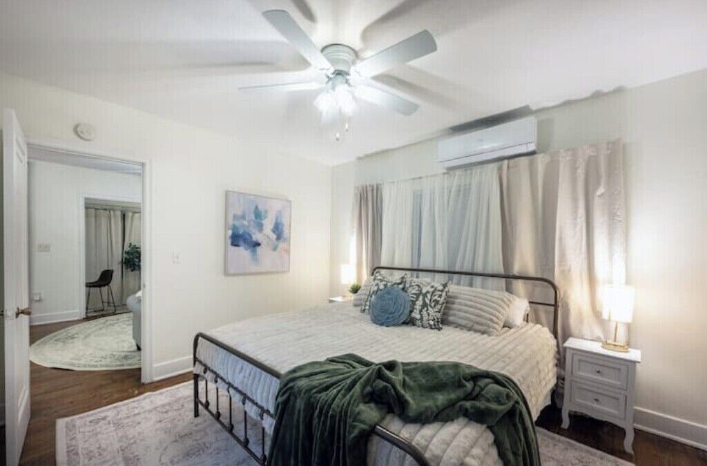 Photo of Bedroom in Historic Uptown
