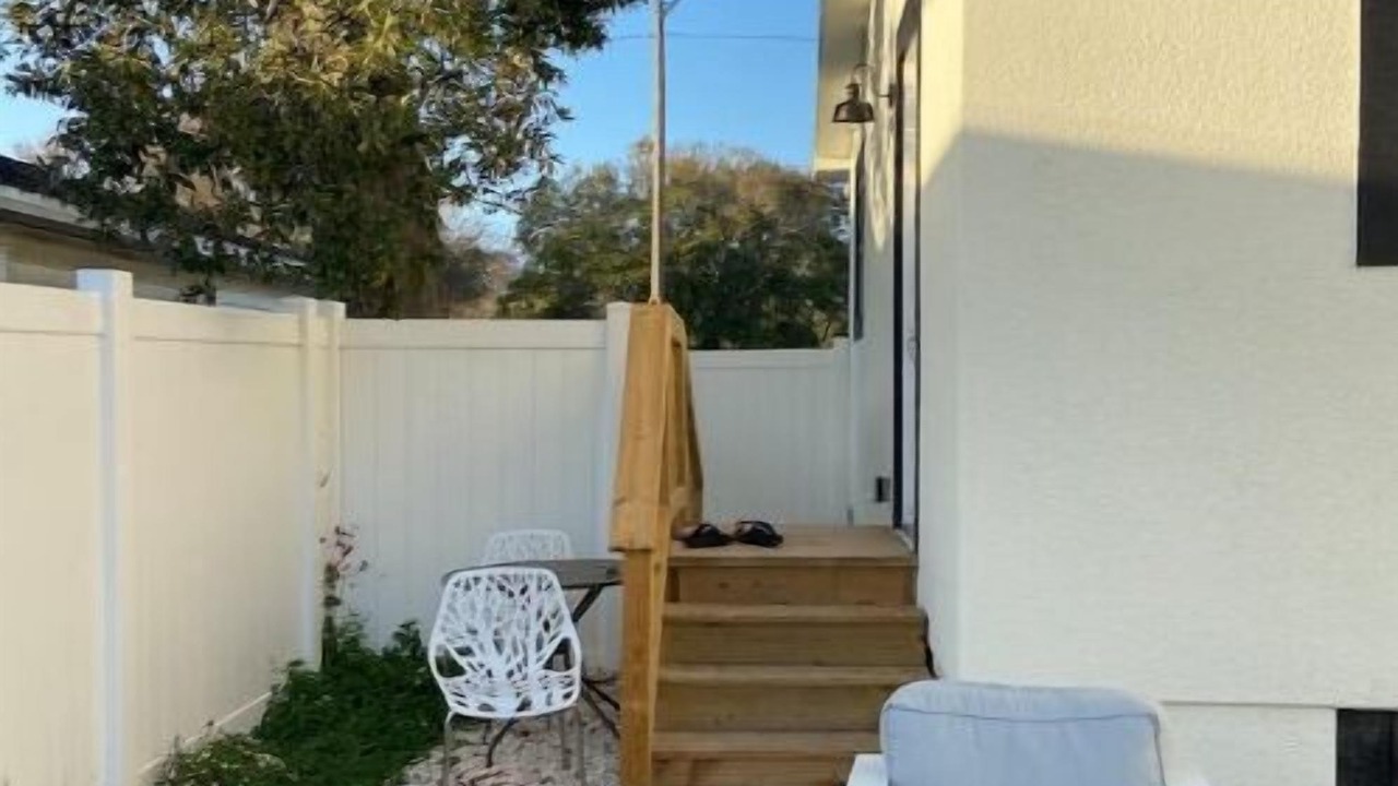 Photo of Patio Balcony in United Central