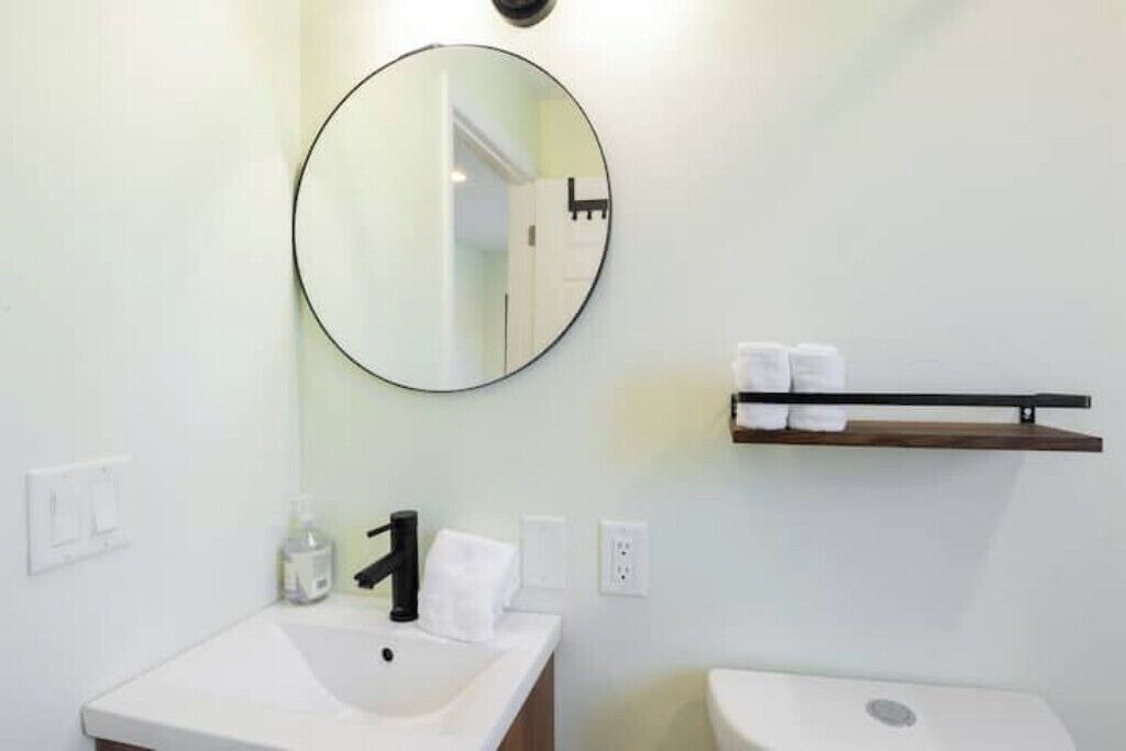 Photo of Bathroom in United Central
