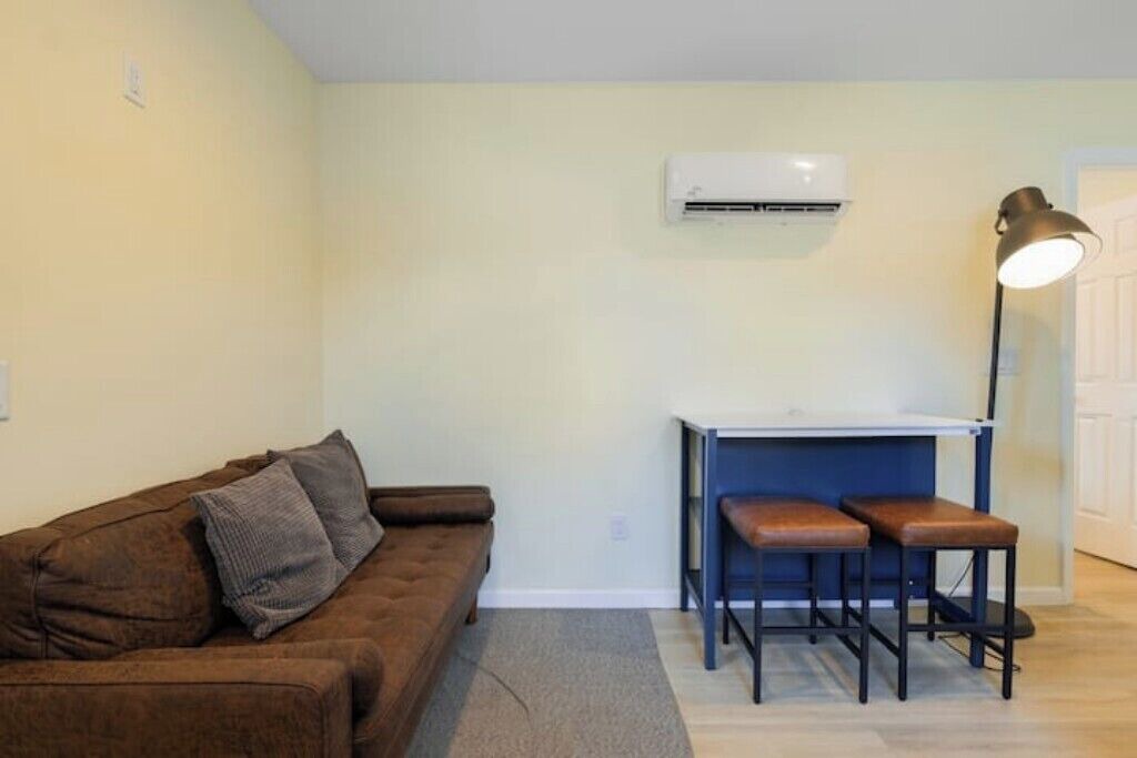 Photo of Livingroom in United Central