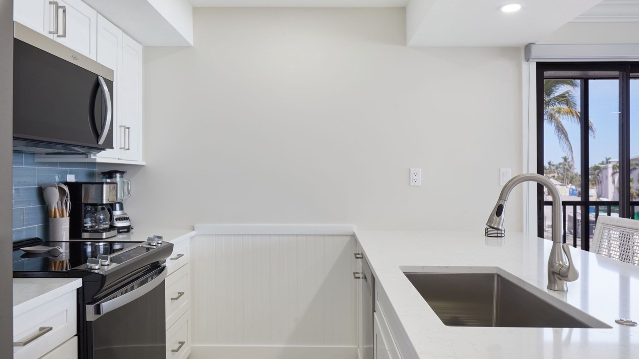 Photo of Kitchen in Beachview Country Club Estates