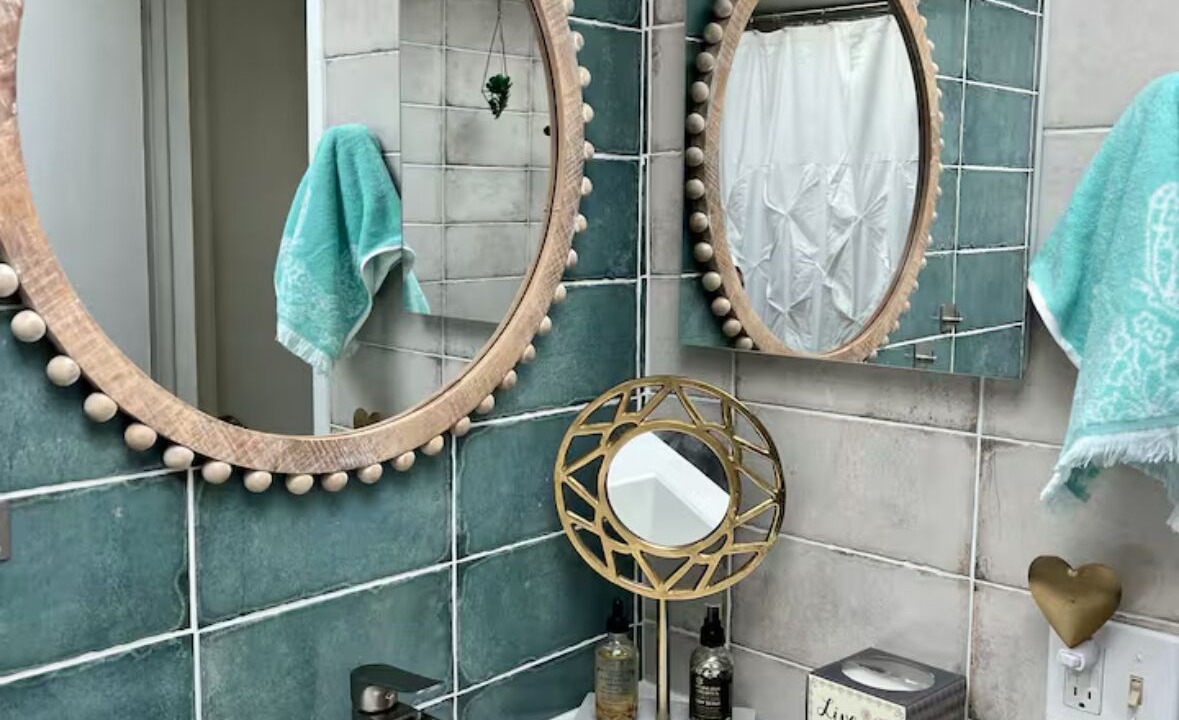 Photo of Bathroom in Regency Park