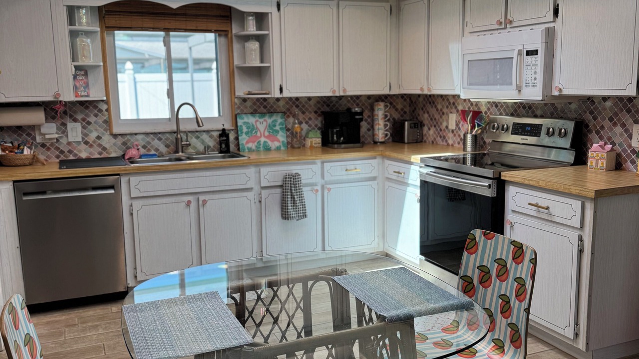 Photo of Kitchen in Regency Park