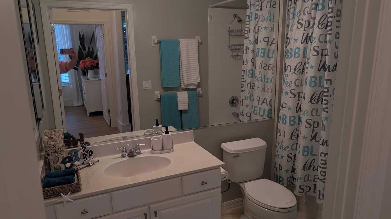 Photo of Bathroom in Majestic Palms