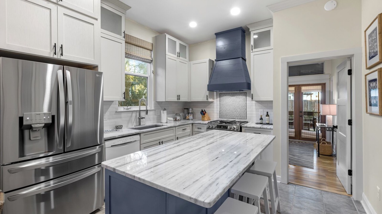 Photo of Kitchen in White's Gulfview