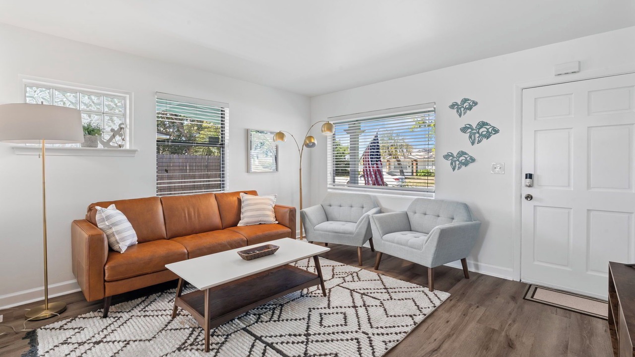 Photo of Livingroom in Jacksonville