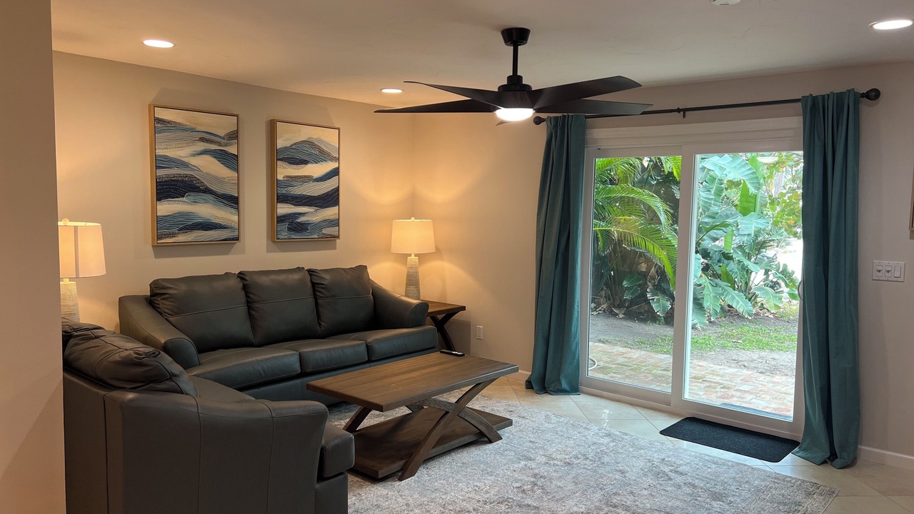 Photo of Livingroom in Melbourne Beach