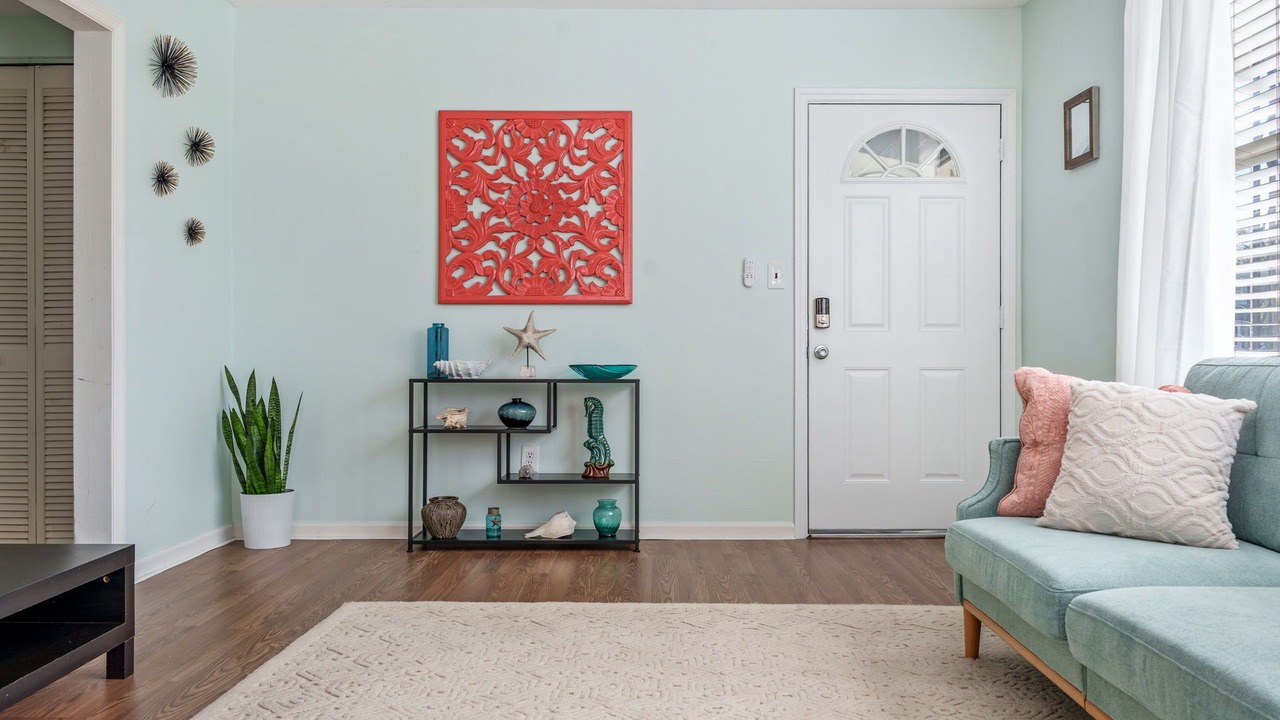 Photo of Livingroom in Jacksonville