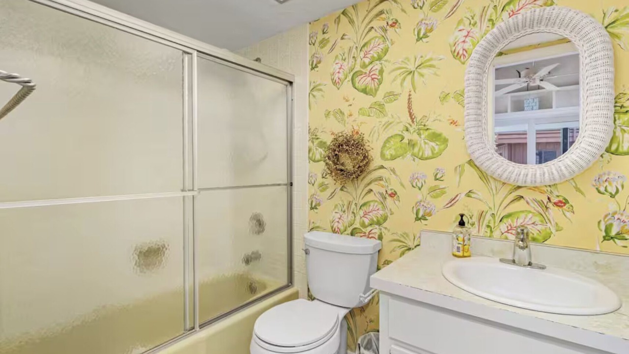 Photo of Bathroom in Bokeelia