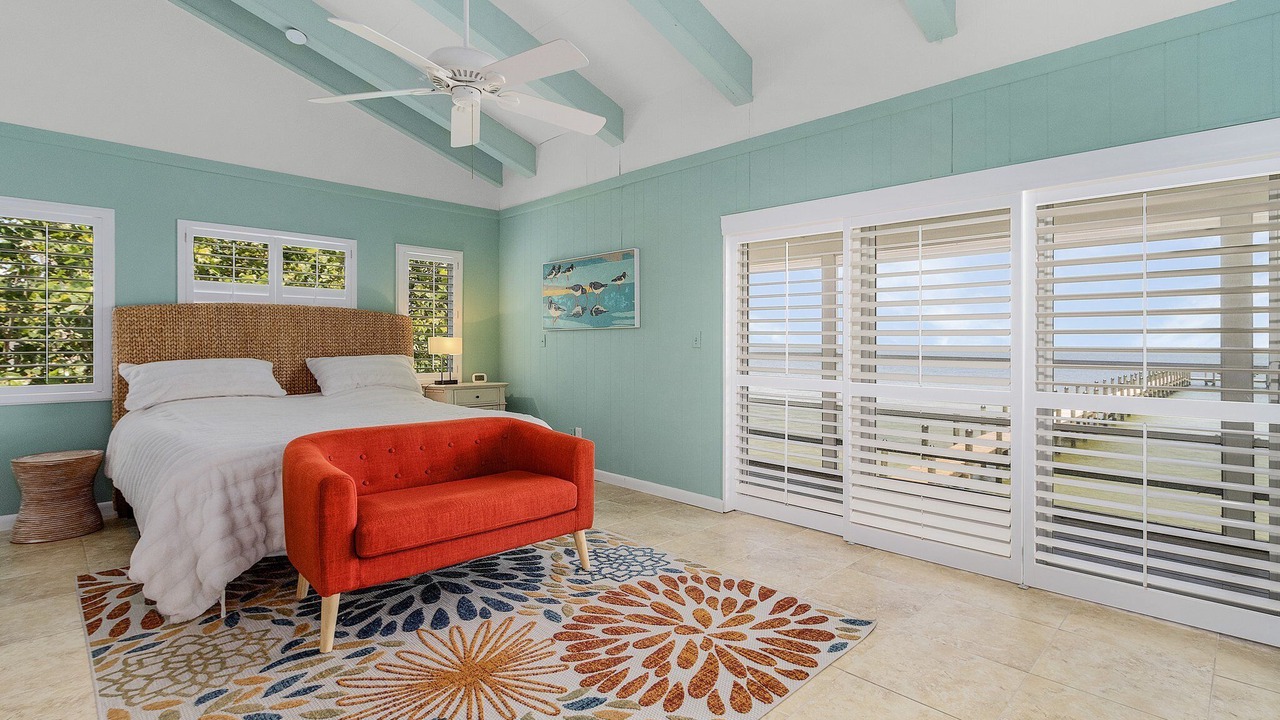 Photo of Bedroom in Bokeelia
