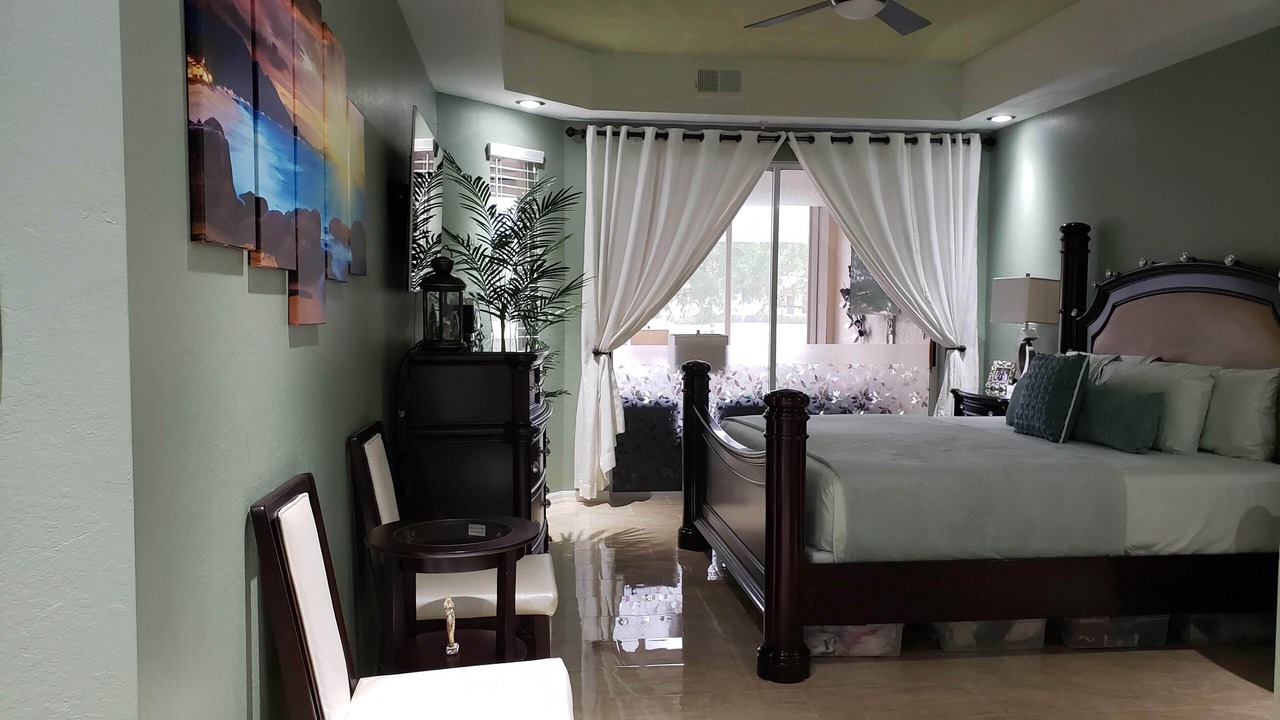 Photo of Bedroom in Estero