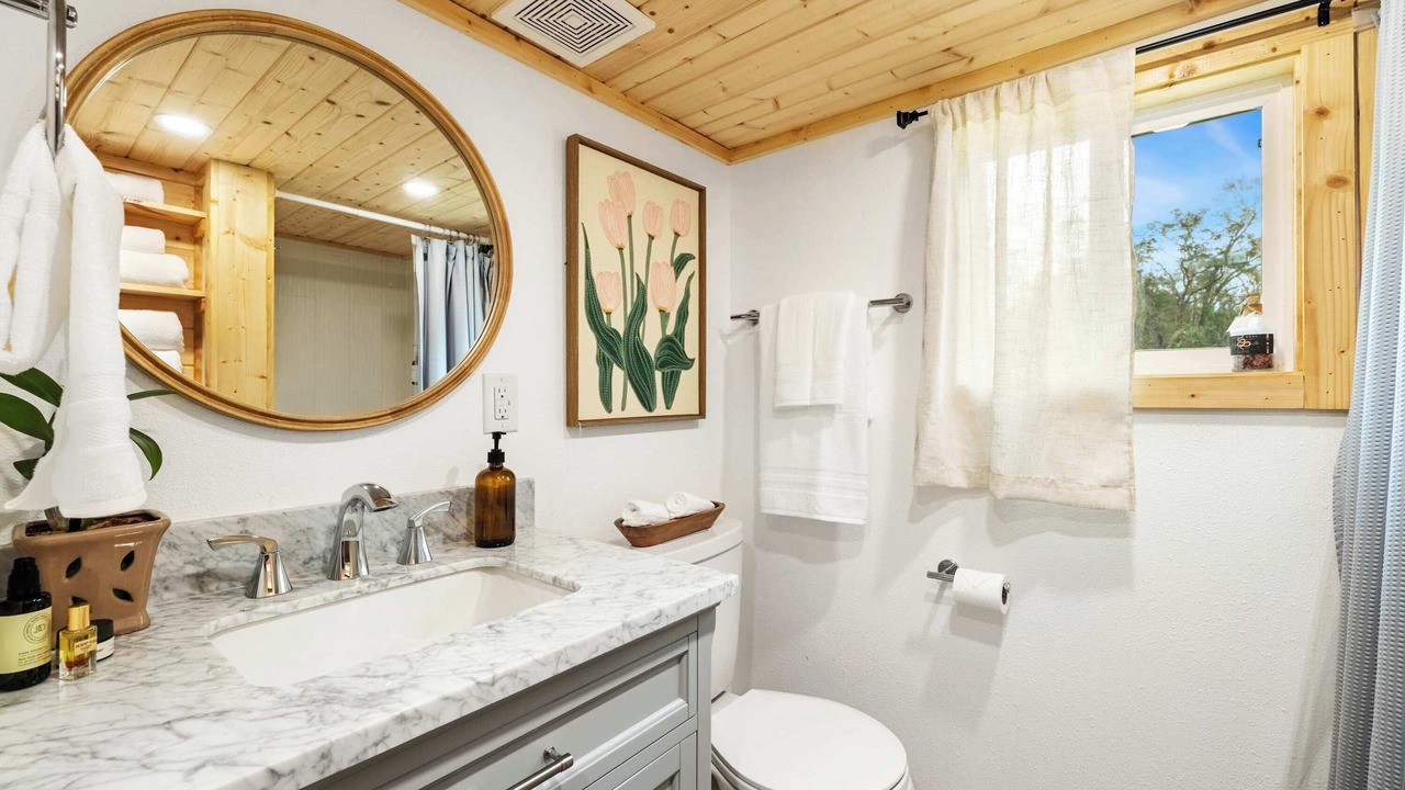 Photo of Bathroom in Lake City