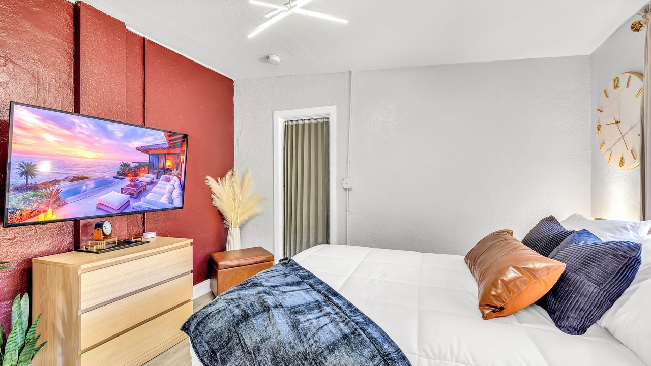 Photo of Bedroom in Pompano Beach